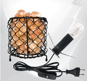 Lampe de sel rose de l'Himalaya haut de gamme en forme de cylindre avec panier en fer, style Feng Shui Amour, fabriquée au Pakistan, artisanat naturel - Product Image 2