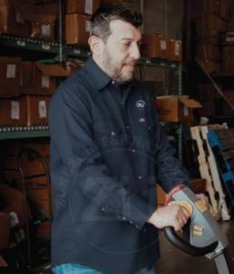 Lona Elástica de Algodón y Spandex de Alta Resistencia, Soldada, Estilo Occidental, Resistente al Agua, NFPA 2112, Personalizada, Manga Larga, Nivel de Protección Contra Vapores FR - Product Image 6