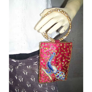 Bolso de Mano Étnico Bordado a Mano con Satén y Zari, Porta Celular, Bolso Bandolera Tradicional para Mujer - Product Image 6