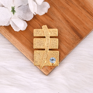 จี้ทองเหลืองชุบทองประดับพลอยไฮโดรโทแพซสีฟ้าสำหรับผู้หญิง - Product Image 4