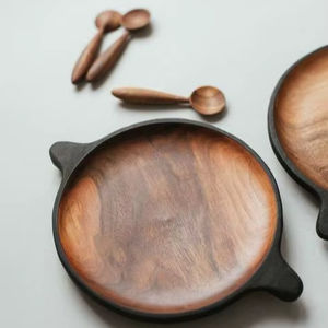 Ensemble de deux planches à servir en bois à long manche, forme de pagaie, plateaux rustiques pour le pain, le fromage, les collations, vente chaude - Product Image 1