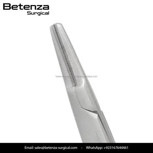 Porte-aiguille TC Ryder à micro-mâchoires en acier inoxydable et plastique pour microchirurgie et chirurgie générale - Product Image 4