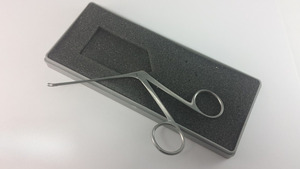 Pinzas de Cocodrilo Dentadas Muy Finas de 6.0 mm, Pinzas Quirúrgicas de Acero Inoxidable Ariston, Certificación CE Clase I - Product Image 6