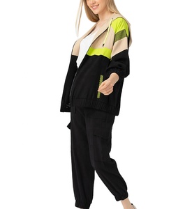 Veste coupe-vent légère pour femme en polyester/nylon avec fermeture éclair, imperméable, séchage rapide, doublure en mesh, écologique, pour l'extérieur - Product Image 4