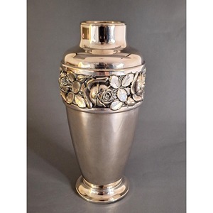 Jarrón Decorativo de Alta Calidad con Diseño Floral Plateado para Mesa de Sala de Estar y Decoración del Hogar, Elegante Adorno de la India - Product Image 5