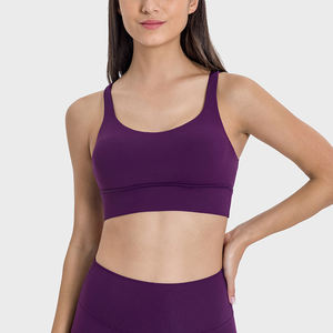 Sujetador deportivo para mujer que proporciona estabilidad, confianza y facilidad de movimiento, ideal para mujeres que necesitan durabilidad y comodidad. - Product Image 2