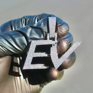 จี้โลโก้ฮิปฮอปสำหรับผู้ชาย ประดับเพชรแบบ Iced Out จี้ตัวอักษรแบบกำหนดเอง เงินแท้ 925 ประดับเพชร VVS มอยส์ซาไนต์ จี้โลโก้ตัวอักษรชื่อ - Product Image 2