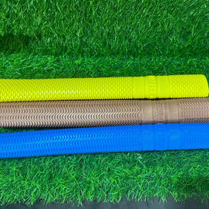 Poignée de batte de cricket en caoutchouc - Légère et durable - Product Image 1