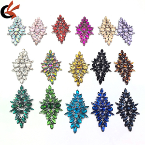 Apliques <span class=keywords><strong>de</strong></span> Diamantes <span class=keywords><strong>de</strong></span> Imitación para <span class=keywords><strong>Vestidos</strong></span> <span class=keywords><strong>de</strong></span> Baile, Apliques <span class=keywords><strong>de</strong></span> Cristal Termoadhesivos para Manualidades, Decoración <span class=keywords><strong>de</strong></span> Bodas, Ropa, Zapatos, Bolsos y Sombreros - Product Image 1
