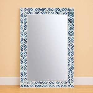 Espejo de Pared con Incrustaciones de Hueso Hecho a Mano, Forma Irregular Tradicional, Marco Decorativo de Vidrio - Product Image 4
