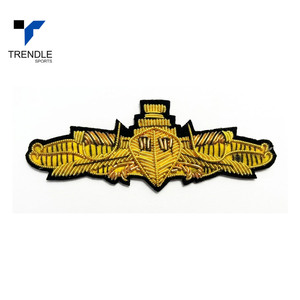 Parche Bordado con Alas y Corona, Insignia Termoadhesiva de Tela, Parche de Tela Tejida de Forma Irregular - Product Image 2