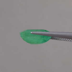 Émeraude Naturelle Certifiée IGI, Pierre Précieuse Libre, 7,01 Carats, Taille Émeraude 12,5x10,5mm, Vente en Gros, Vert Premium, Bijoux Fins, Pierre Légère - Product Image 2