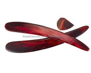 Balances en corne véritable faites à la main pour couteaux pliants et projets à lame fixe - Product Image 1