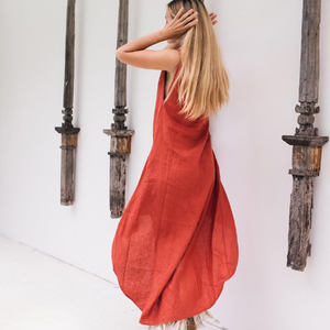 เดรสผ้าลินินแบบเปิดหลัง เดรสผ้าฝ้ายทรงไฮโลว์ สีส้มแดงอมเหลือง สำหรับงานแต่งงาน ชุดไปทะเล ราคาขายส่ง - Product Image 3