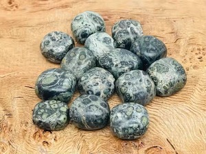 Piedra Natural de Jaspe Kambaba Pulida, Jaspe Verde Estromolita, Cristal Curativo, Venta al por Mayor - Product Image 1