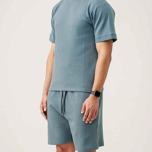 Ensembles d'été pour hommes en gros : T-shirts et shorts respirants en coton, deux pièces décontractées - Product Image 3