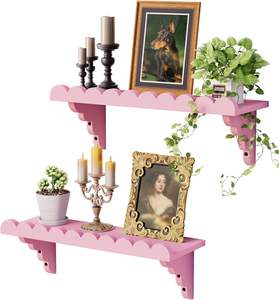 Estante de Pared de Madera Festoneada – Estante Flotante de 17 Pulgadas con Soportes de Madera, Estante de Pared Rústico Fácil de Instalar para Sala de Estar - Product Image 1