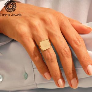 Bague de Fiançailles et d'Éternité Classique pour Femme Charm_Jewells en Argent Plaqué Or Rose 18K avec Moissanite Taille Coussin et Sertissage à Griffes IGI - Product Image 6