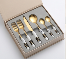 Ensemble de couverts en acier inoxydable doré exquis avec manche en marbre, parfait pour les dîners de mariage et les occasions spéciales. - Product Image 6