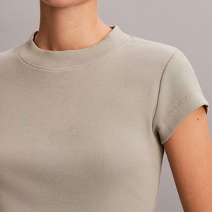 Camiseta Deportiva Corta para Mujer, sin Costuras, Transpirable, Cuello Redondo, Manga Corta, Ajustada, para Gimnasio - Product Image 6