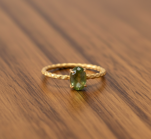 Anillo de Plata de Ley 925 con Cabujón Ovalado Clásico de Peridoto, Chapado en Oro, para Mujer, Sin Níquel, Sin Plomo - Product Image 4