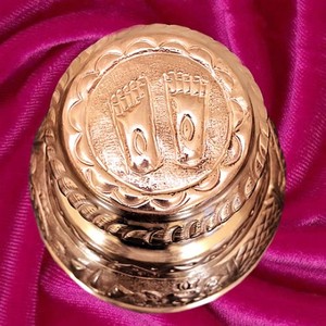 Shatagopam Chattra de Cobre Hecho a Mano Tradicional de Alta Demanda para Pared y Templo en Casa, al Mejor Precio de Exportador Indio - Product Image 6