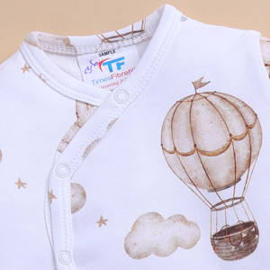 Haut kimono en bambou biologique de qualité supérieure avec fermeture à boutons - Balloon Pop - Product Image 4