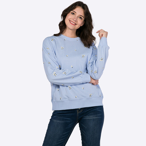 Sudadera con Cuello Redondo y Estampado Floral Azul Claro OEM, Sudadera Informal Personalizada para Mujer, Sudadera con Capucha de Manga Larga, Top de Algodón Suave - Product Image 2
