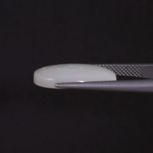 Opale blanche naturelle, pierre précieuse en vrac, 5,62 carats, taille coussin 19x11mm, certifiée IGI, taillée et polie à la main, légèrement cirée/huilée, idéale pour - Product Image 2