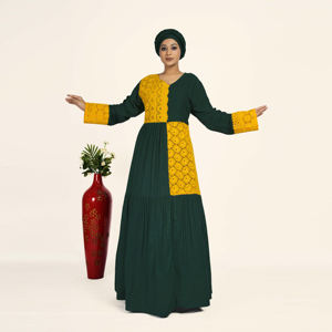 Vestido Largo Kaftan de Rayón con Parches, Bordado Chikankari Schiffli, Estilo Islámico Modesto, Estilo Árabe de Dubái, Manga Larga, Atuendo para Mujer - Product Image 1