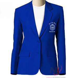 เสื้อเบลเซอร์สีขาว Zeta Phi Beta ปี 2026 พร้อมตราสัญลักษณ์สีน้ำเงิน ตัวอักษร ZOB ปกเสื้อแบบเว้า แขนยาว ปักลายด้วยมือ เสื้อเบลเซอร์สำหรับสตรีในกลุ่มพี่น้องนักศึกษา - Product Image 2