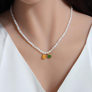 Collier polyvalent en perles d'eau douce injectées d'or avec chaîne universelle, nouveau pendentif en forme de gourde de style chinois avec fermoir à clip - Product Image 2