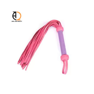 Fouet en cuir léger pour adultes, fouet artisanal en cuir - Product Image 5