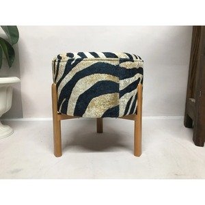Round Fabric <b>Pouf</b> With Zebra Print Pattern Wooden Legs Modern Living Room Decor - Product Image 4