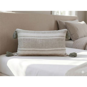 Funda de Cojín con Borlas Teñidas con Hilo 100% Lino |   Funda de Almohada Decorativa de Lujo con Rayas para Sofá, Cama y Decoración del Hogar - Product Image 3