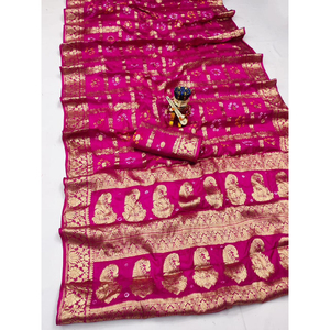 Sari Bandhani de Seda Artística Premium con Estampado Tradicional Tie-Dye |   Ropa Étnica de Tela Suave para Mujer |   Proveedor Mayorista al por Mayor - Product Image 1