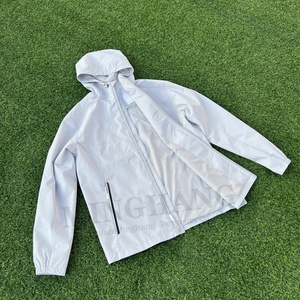 ผู้ผลิตเสื้อกันลมแบบกำหนดเอง เสื้อแจ็คเก็ตกันน้ำ กันลม สำหรับกีฬากลางแจ้ง - Product Image 4