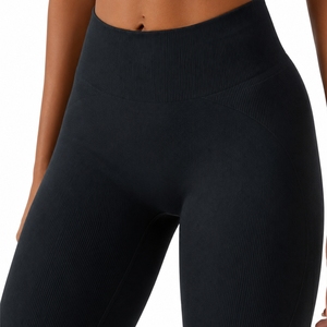 Conjunto de Yoga sin Costuras para Mujer, Premium, Elástico, Cómodo, Deportivo, Moderno, Transpirable, Listo para el Gimnasio - Product Image 5