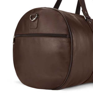 Bolsa de Viaje de Cuero Genuino de Lujo con Múltiples Compartimentos, Herrajes Resistentes y Diseño Espacioso para Llevar a Mano - Product Image 3
