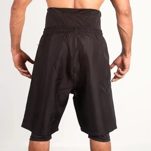 Shorts Awrah pour hommes, couleur unie, écologiques, séchage rapide, vêtements de sport islamiques modestes, respirants, extensibles, pour l'entraînement et le sport - Product Image 1