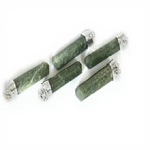 Colgante de Ágata Verde Natural con Tapa Plateada, Piedras de Cristal Talladas con Acabado Realista - Product Image 4