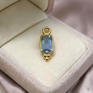 Pendentif en quartz aquamarine avec petit cadre serti 6x4mm |   Charme en pierre précieuse facettée |   Fournitures pour bijoux faits à la main - Product Image 1