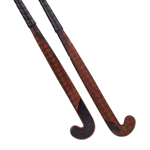Bâtons de hockey pour les joueurs compétitifs recherchant un équilibre supérieur, une force accrue, une précision accrue, une meilleure maniabilité et des performances optimales lors des matchs - Product Image 6