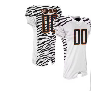 Uniforme de football américain de style tendance, vente en gros d'uniformes de football américain fabriqués au Pakistan - Product Image 3