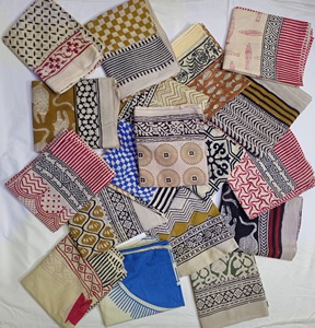Paréo Sarong en Coton Fait Main Imprimé Bagaru, Vêtement de Plage Bohème, Vente en Gros, Cache-Maillot de Bain Bohème Multi-Designs à Impression au Bloc - Product Image 5