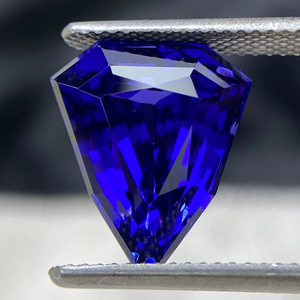 Certified Natural Royal Blue Color Tanzanite Fancy Shield Cut Stone With Excellent Color Natural Zoisite 7.24 Carat Loupe Clean - Product Image 3