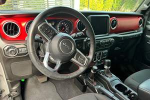 Jeep Wrangler Unlimited Rubicon 4X4 2021 Usado con Título Limpio, en Perfectas Condiciones - Product Image 5