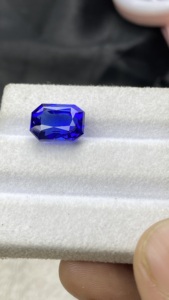 Pierre de Tanzanite Naturelle Certifiée, Couleur Bleu Royal Riche, Coupe Octogonale Radiante, avec une Couleur Exceptionnelle, Zoisite Naturelle, 8,17 Carats - Product Image 3