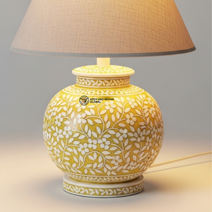 Lampe de table en incrustation jaune de qualité supérieure |   Lampe de chevet design avec base à motif floral - Product Image 4
