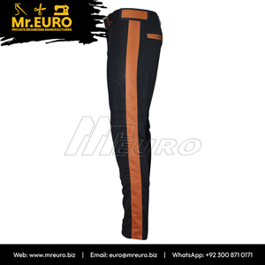 Pantalon de sport unisexe personnalisé en polyester noir avec rayures bleues et orange, imprimé par sublimation, séchage rapide, coupe ajustée, fermeture éclair, antibactérien - Product Image 4